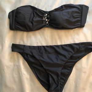 The little black bikini with spangles!